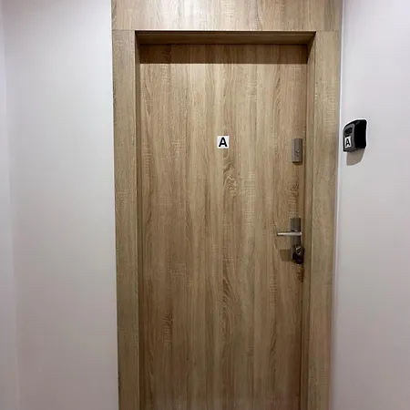 Апартаменты Giserska Mini Superapart Near Factory Ursus
