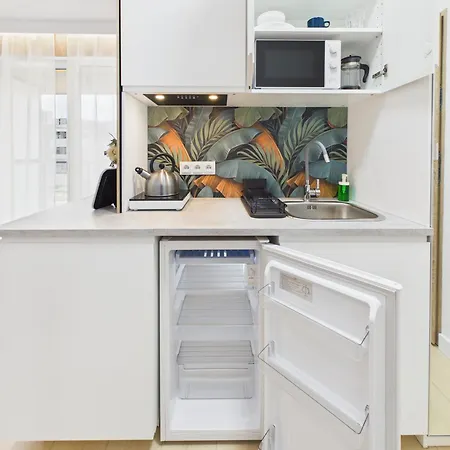 Апартаменты Giserska Mini Superapart Near Factory Ursus