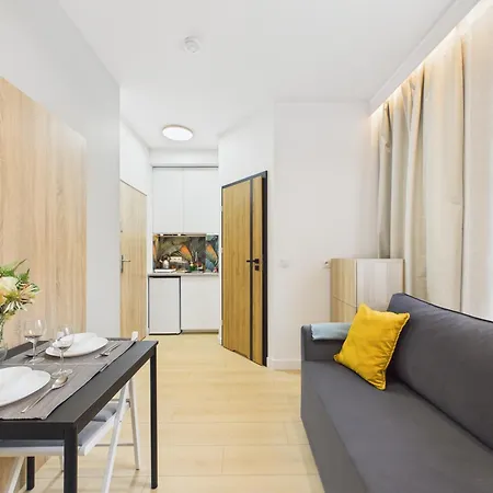Апартаменты Giserska Mini Superapart Near Factory Ursus Варшава