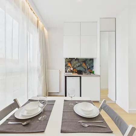 Апартаменты Giserska Mini Superapart Near Factory Ursus